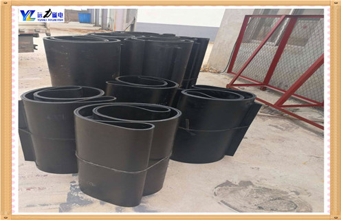 皮帶除鐵器，福建皮帶除鐵器螺栓_福建皮帶除鐵器螺栓怎么調整皮帶原因及如何調_刮板價(jià)格