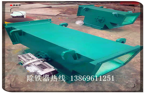 不銹鋼管道除鐵器，云南不銹鋼管道除鐵器_遠力云南不銹鋼管道除鐵器應用安裝示意圖型12000高斯_可定制工作原理